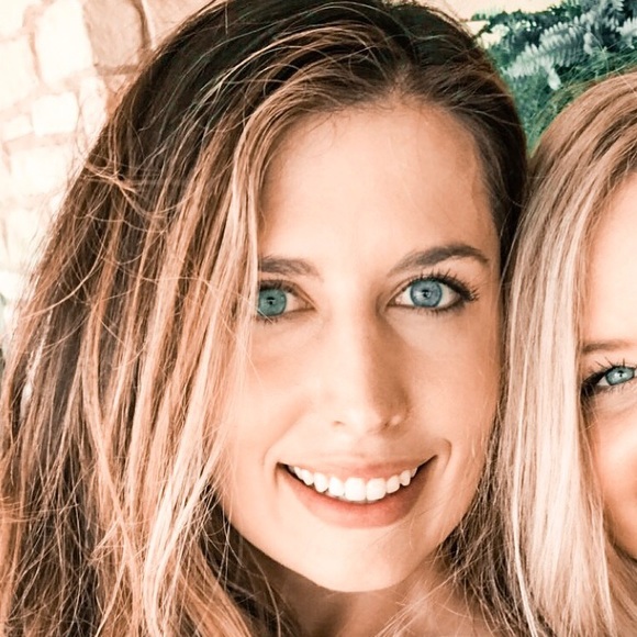 Meet your Posher, Megan - Picture 1 of 1